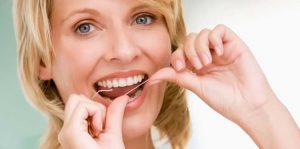 Коли потрібно чистити зуби? — стоматологія Harmony Dental