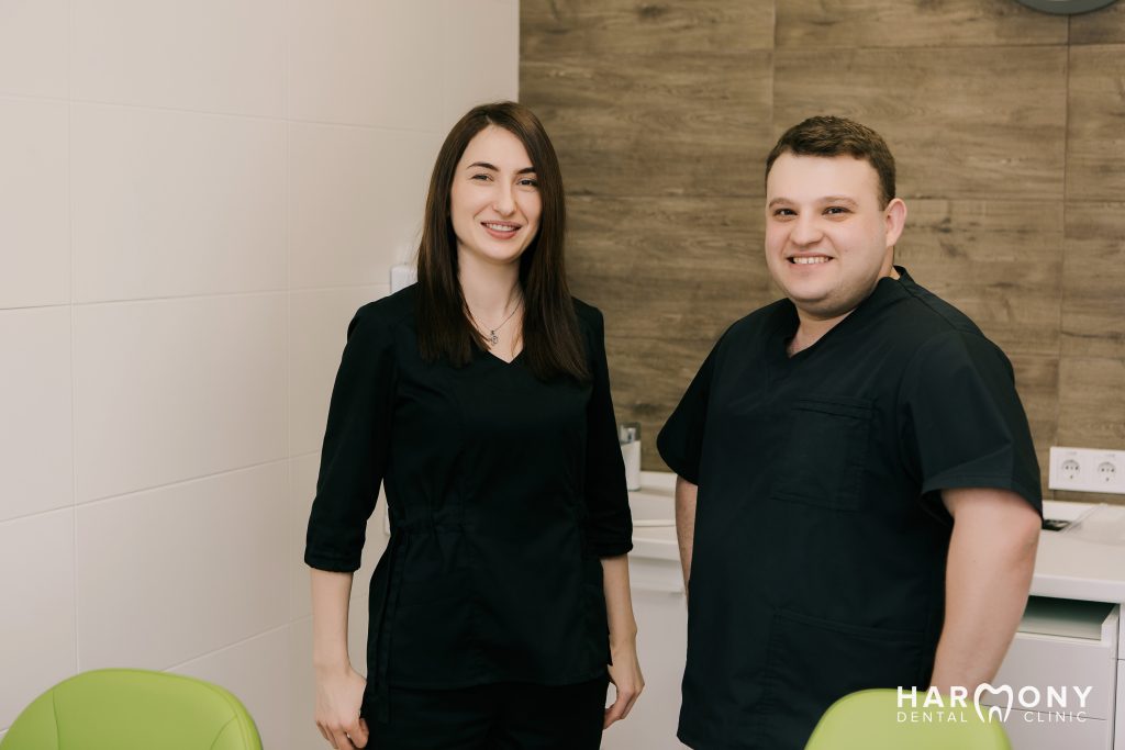 Команда стоматології Harmonydental